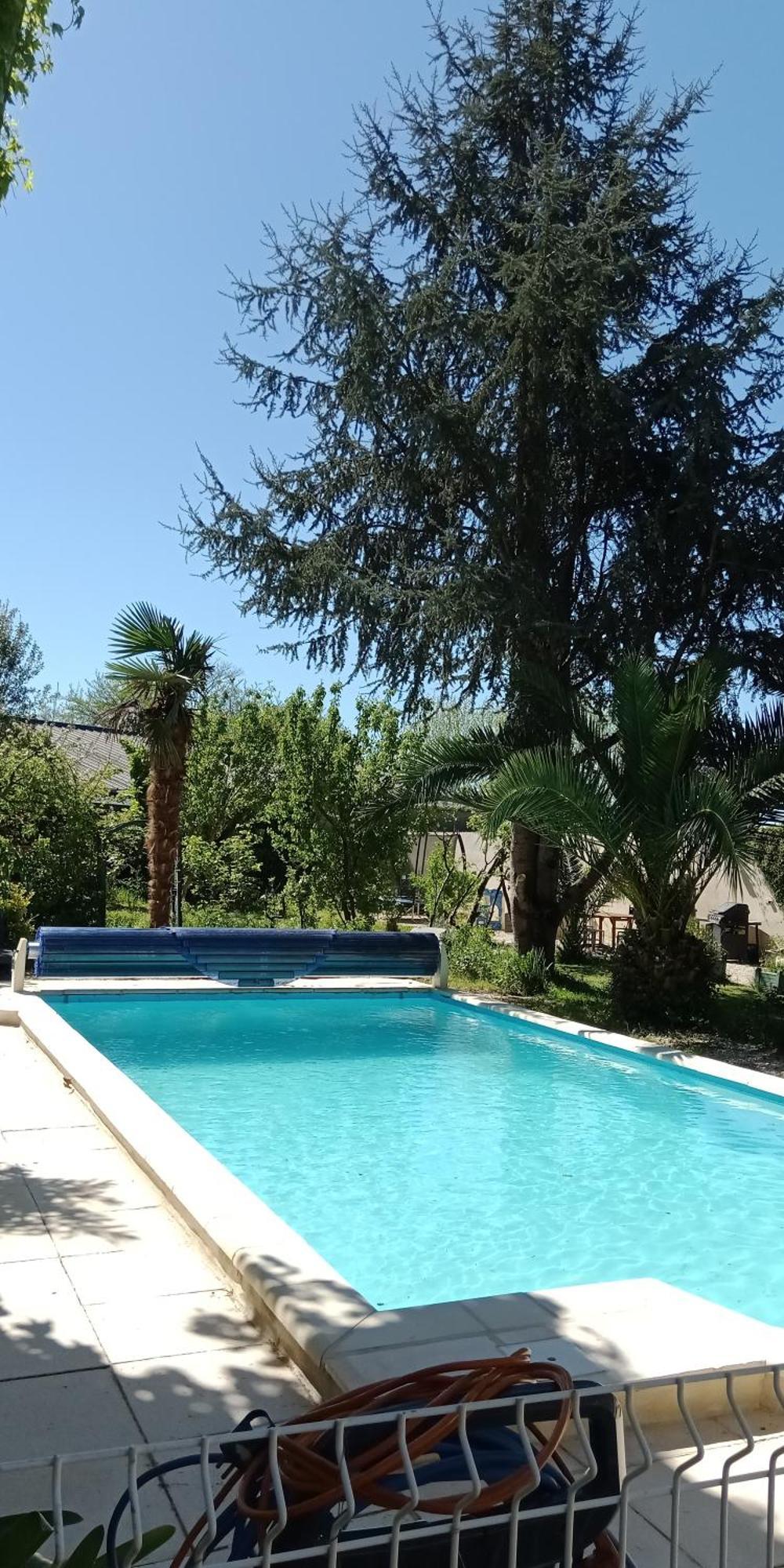 Gite De 6 A 14 Pers Avec Piscine-Jacuzzi- Salle Des Fetes Bastanes エクステリア 写真